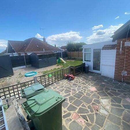 Spacious 4 Bedroom House Billericay Eksteriør billede